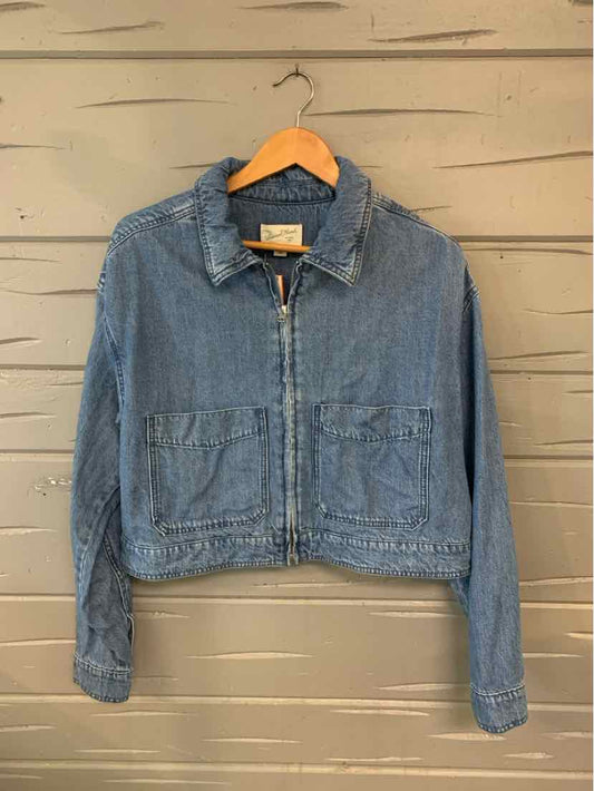 W UNIVERSAL THREAD BL Size XL OW