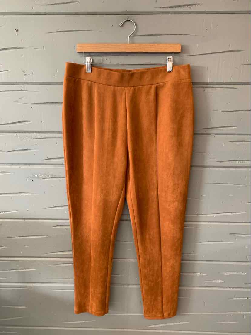 Tan suede slim-fit pants with a high waist and ankle-length cut in size XL.