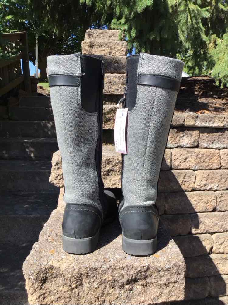 W EDDIE BAUER BK Size 8.5 BOOT