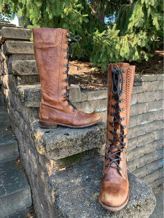 W BED STU BR Size 9.5 BOOT