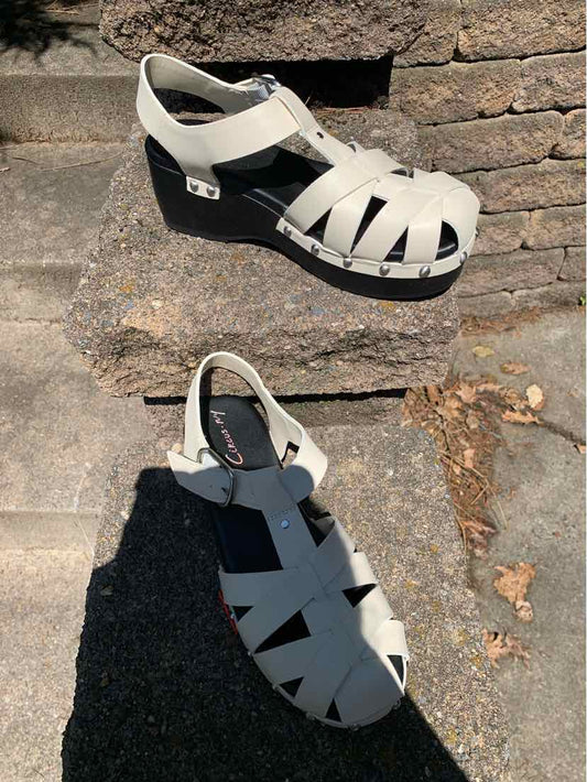 W CIRCUS NY WH Size 9 SHOE