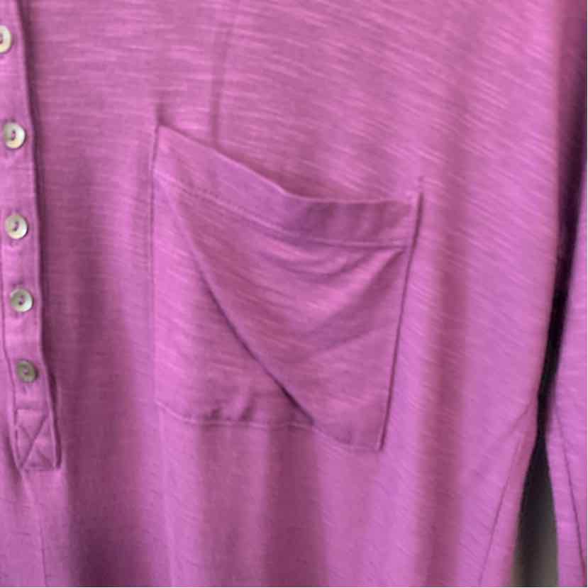 W LIZ CLAIBORNE PL Size SM T
