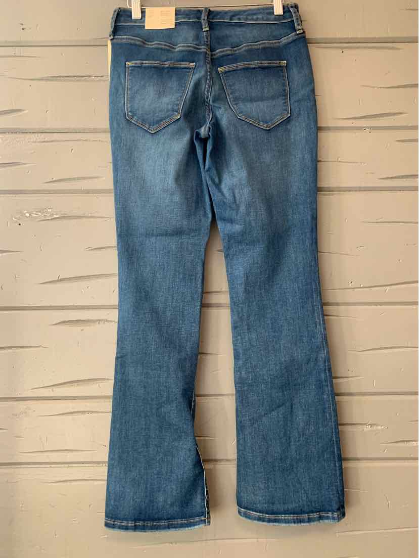 W UNIVERSAL THREAD BL Size 4S J