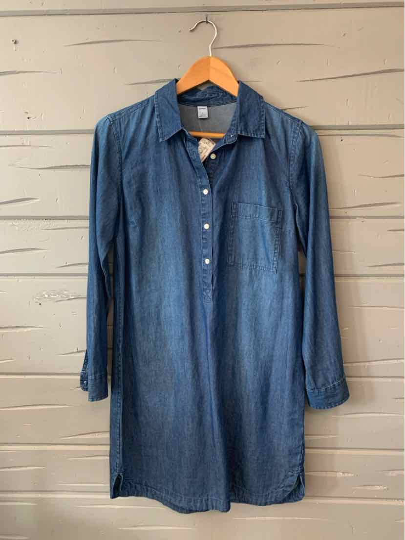 Long-sleeve denim shirt dress in medium blue with button-up front and collar, size small.