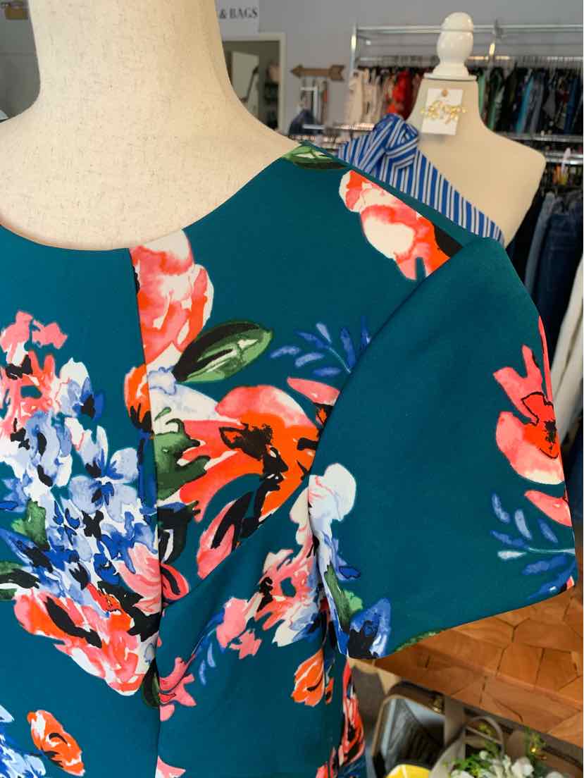W VINCE CAMUTO TEAL Size 14 DR