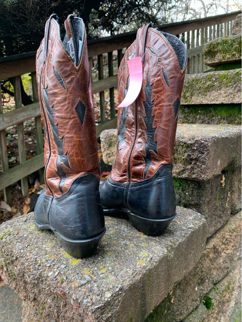 W CODE WORD BK Size 7 BOOT