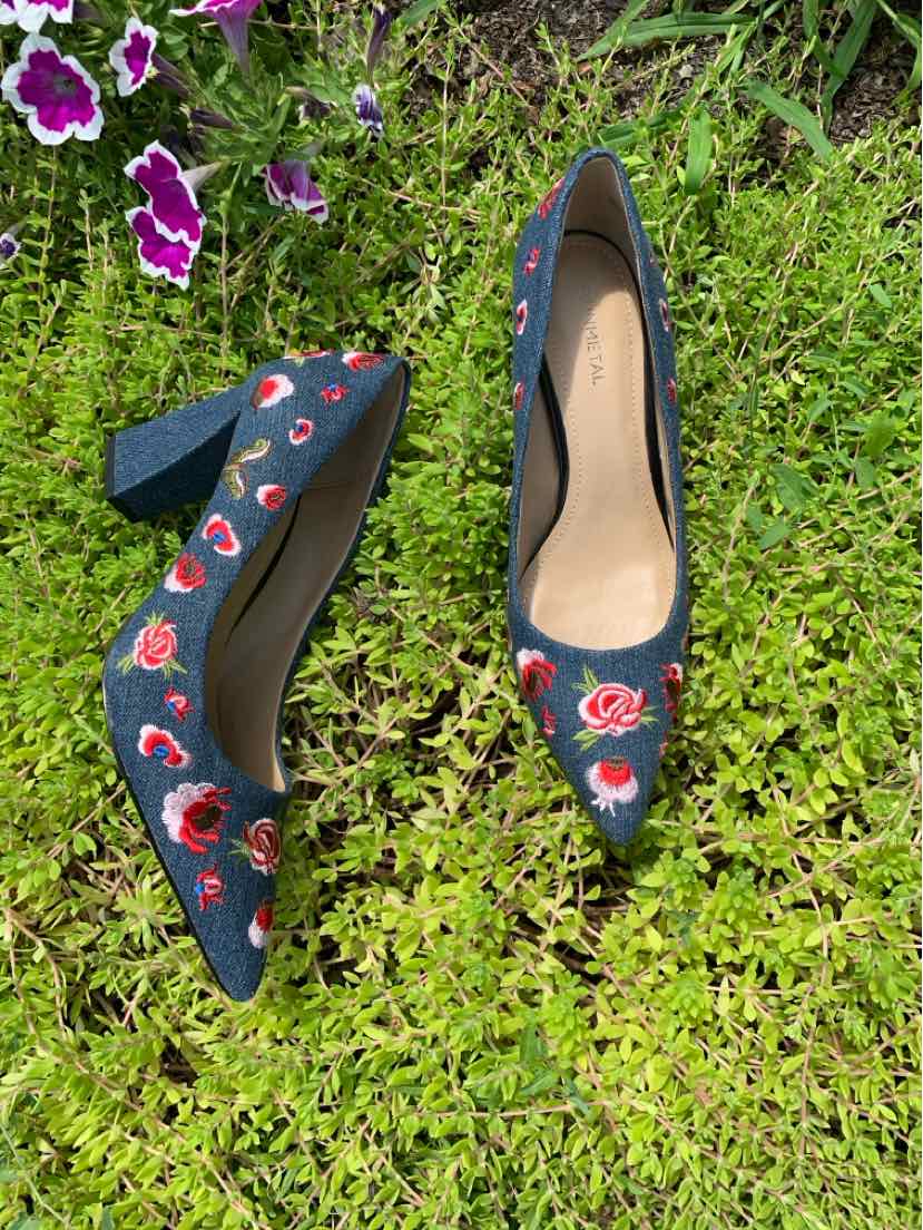W GUNMETAL BL Size 8.5 SHOE