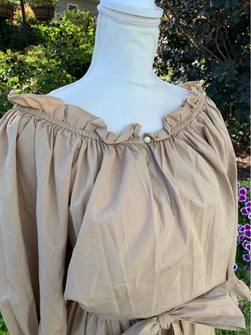 W RALPH LAUREN TAN Size 2 JSSHTS