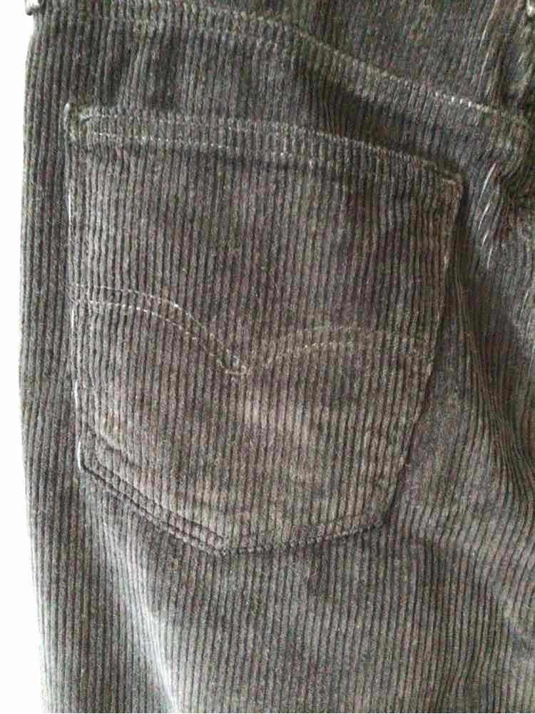 W LEVI BK Size 8 P