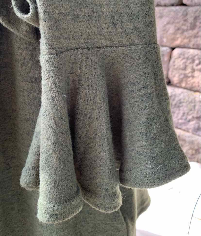 W LULUS GR Size MED DR