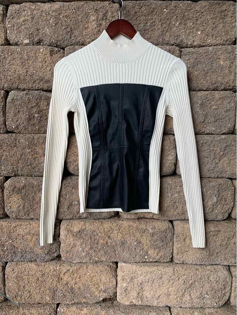 W ALP N ROCK WH Size SM SW