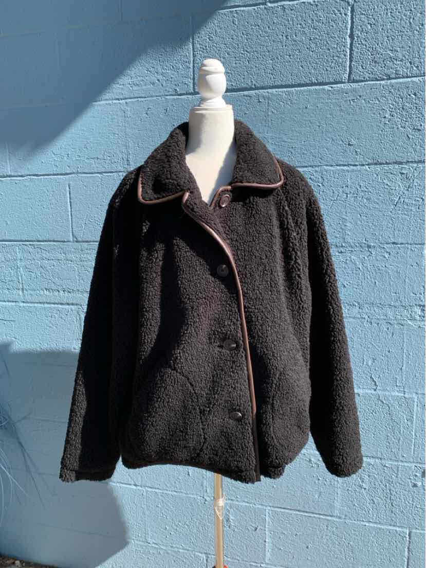 Women's dark brown fleece Maurices jacket with a wide collar, button front, and hip-length cut.