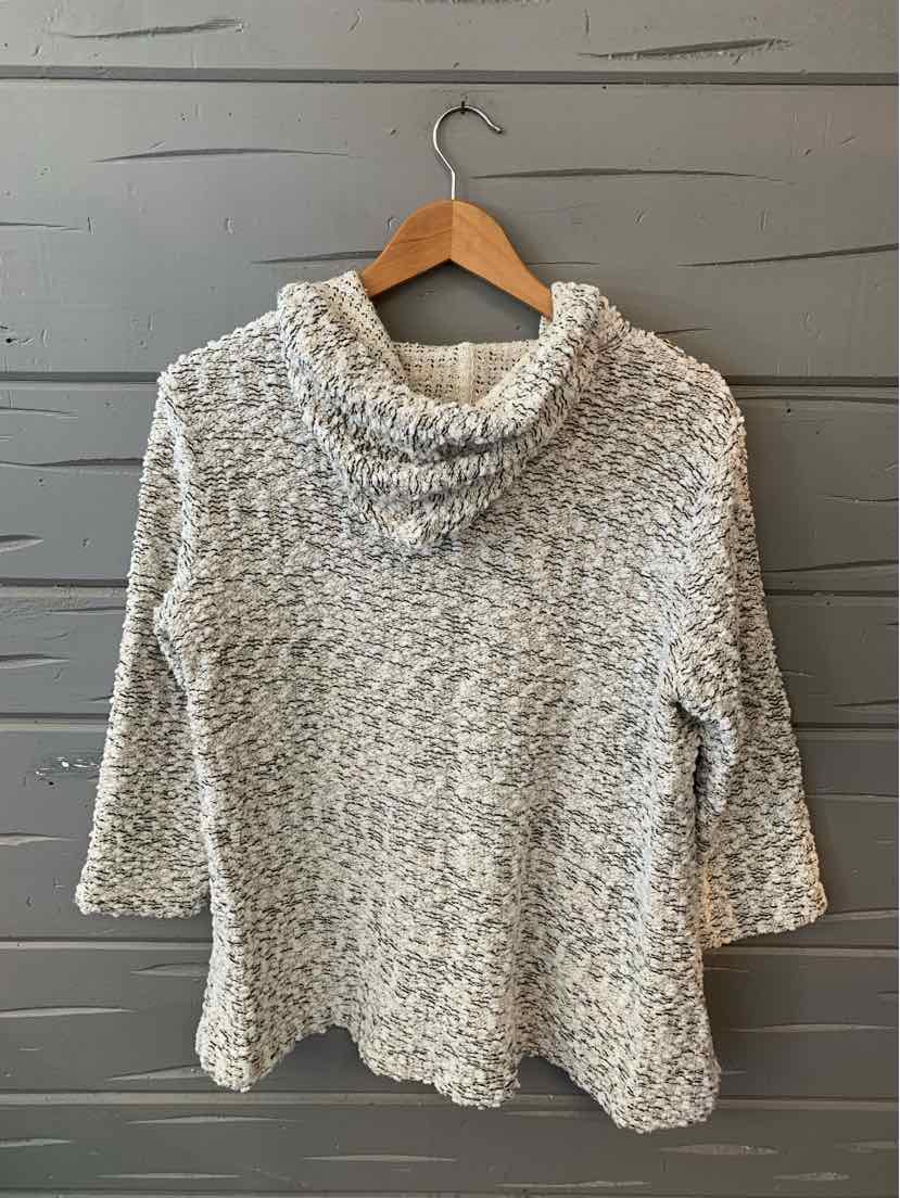 W MULTIPLES WH Size MED SW