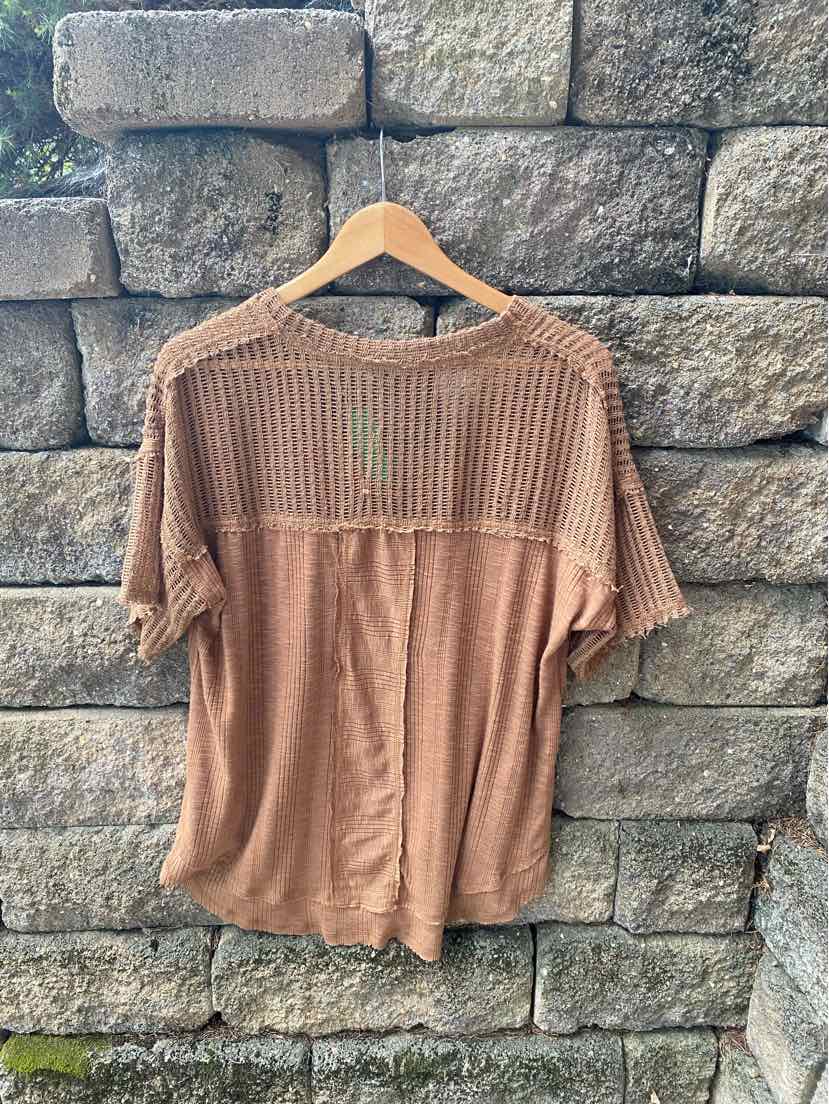 W NEW'M BR Size MED T