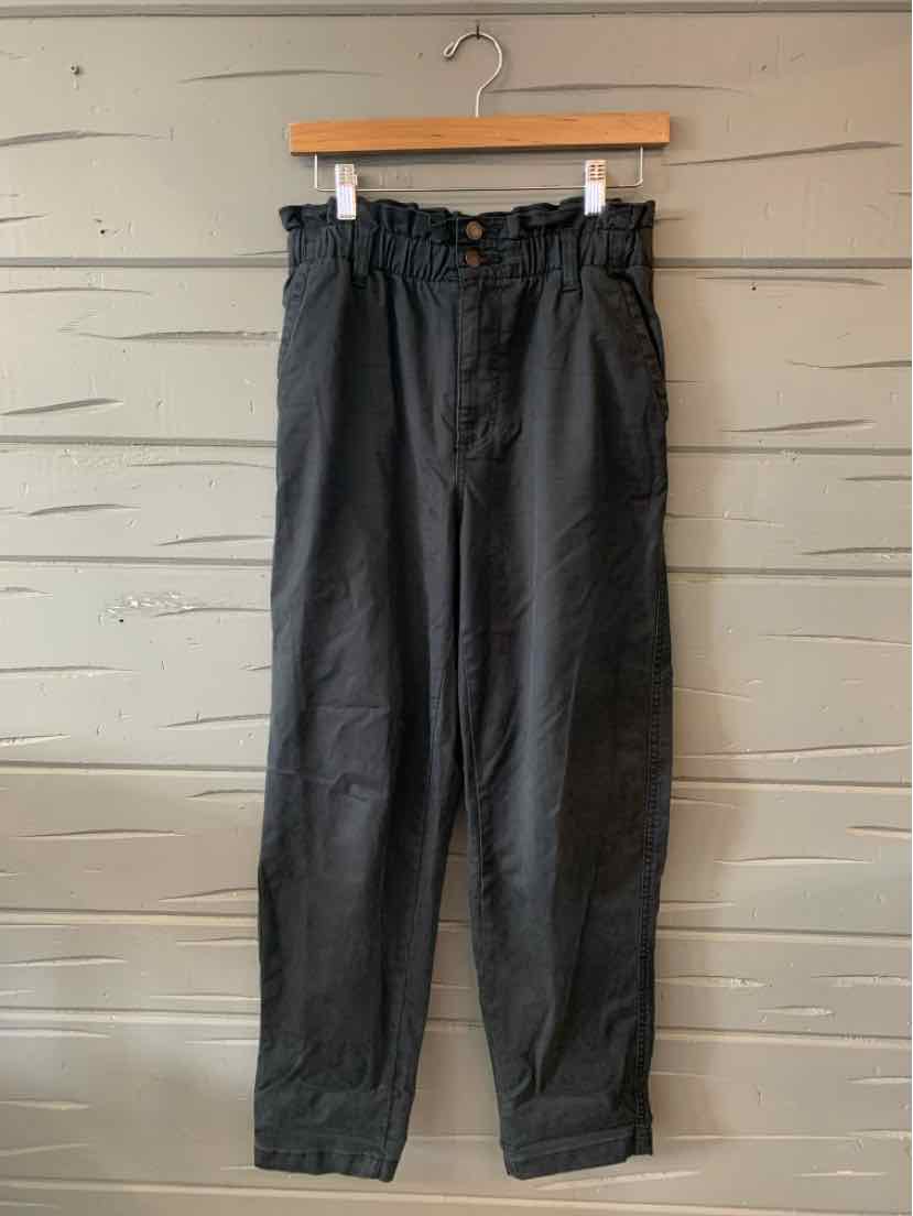 High-waist dark gray tapered pants with pleats and side pockets, size small.
