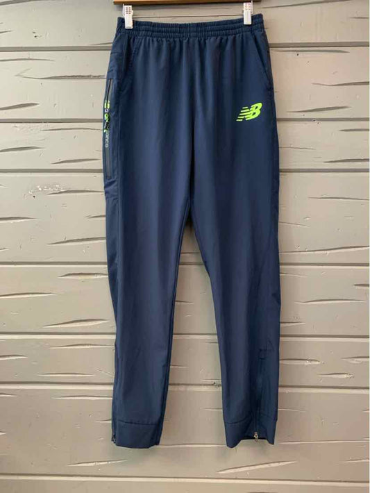 W NEW BALANCE NY Size MED AW