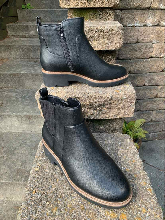 W KELLY & KATIE BK Size 9 BOOT
