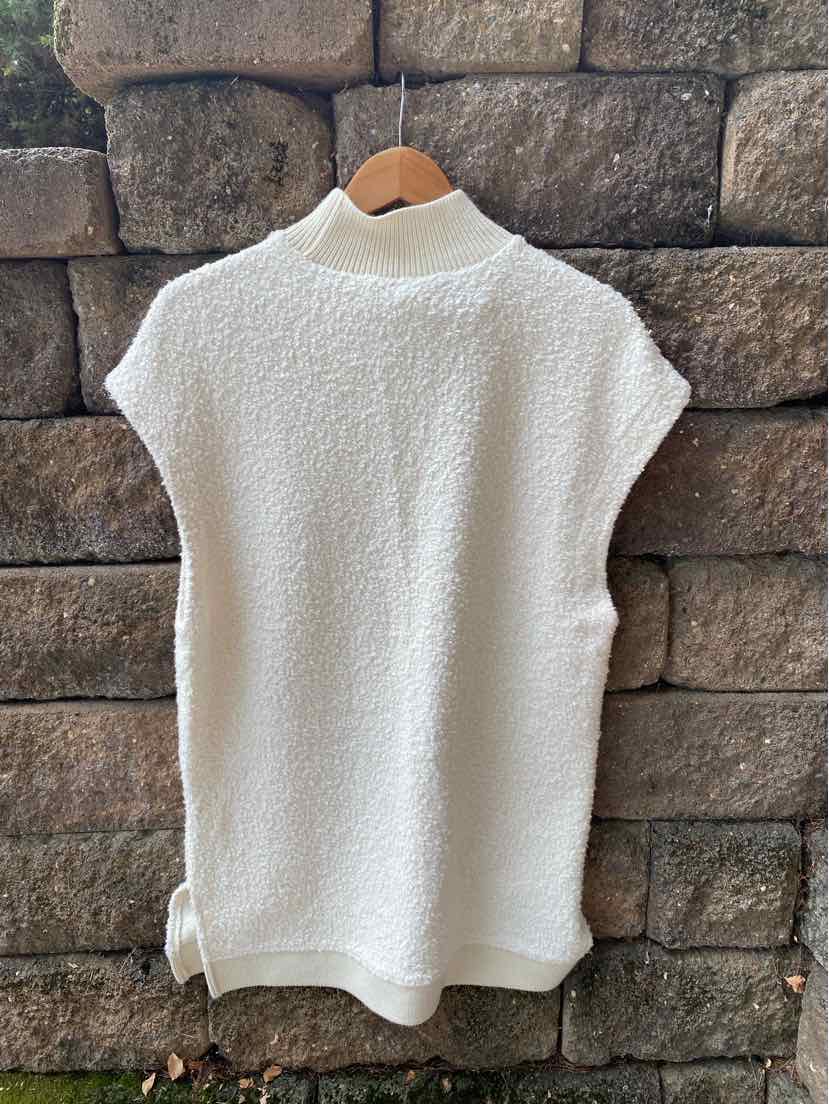 W ZARA CR Size MED SW