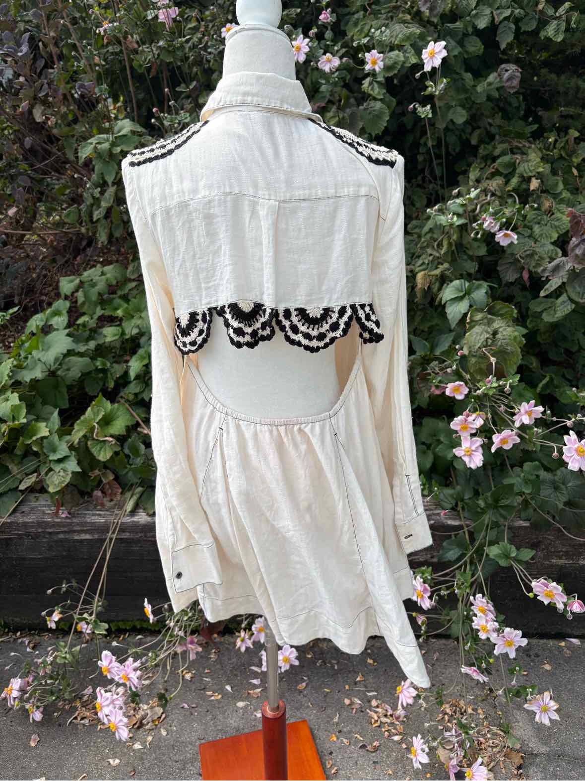 W FREE PEOPLE CR Size MED DR