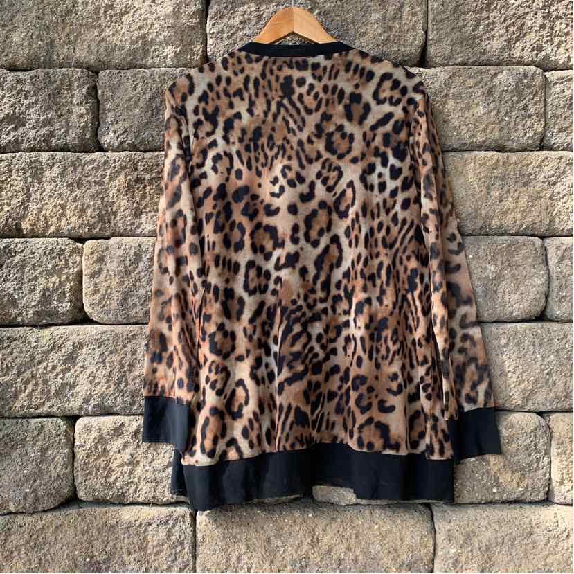 W CHICO TAN Size L/XL T