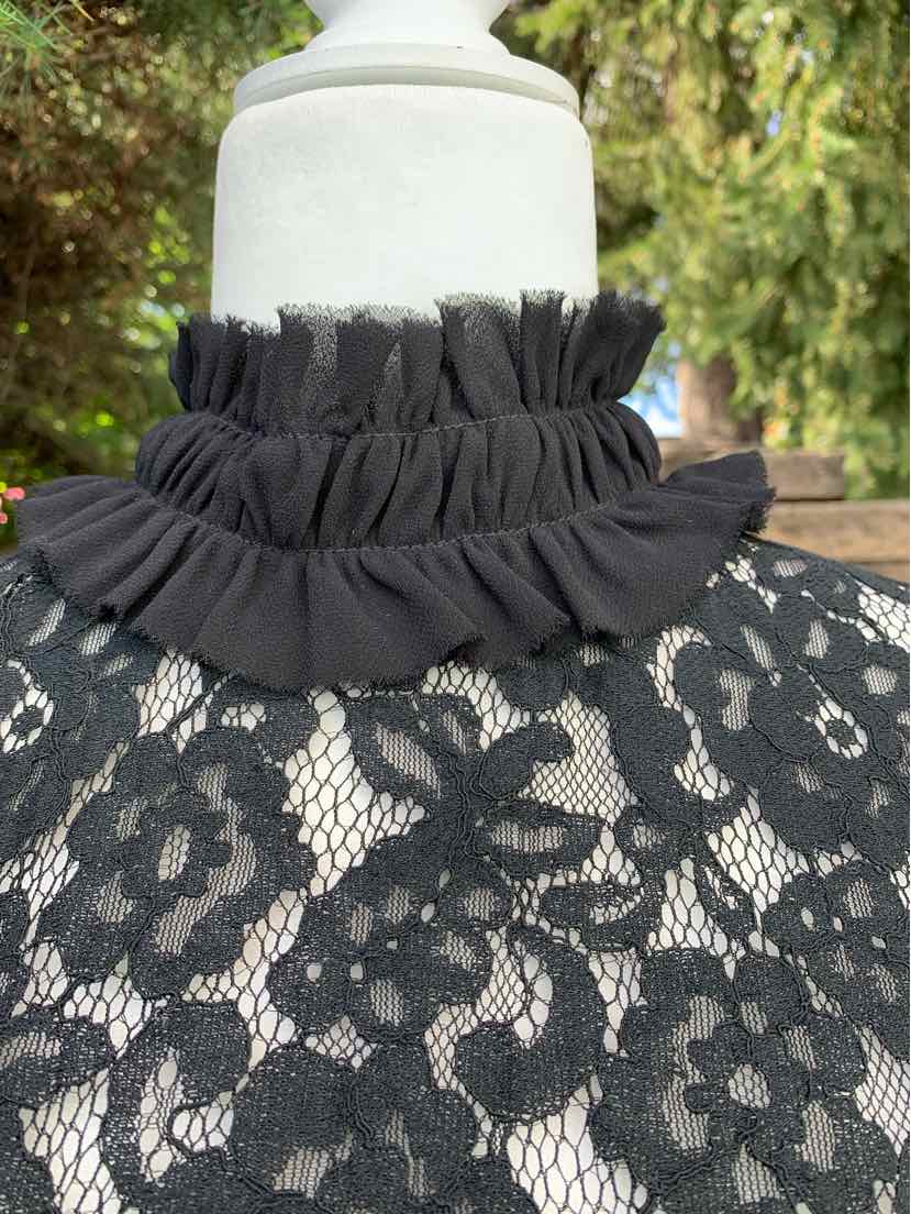 W TUCKERNUCK BK Size XS T
