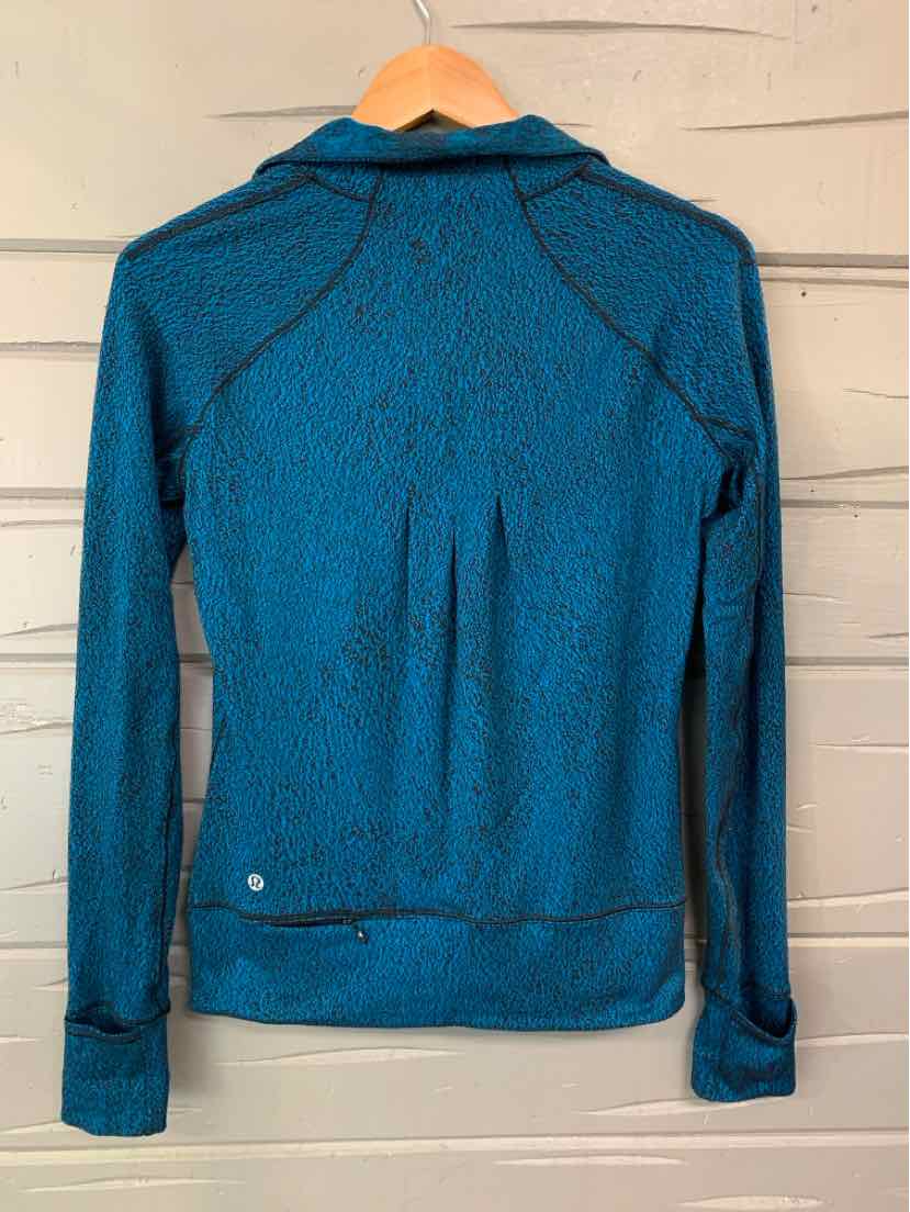 W LULULEMON BL Size 4/6 AW