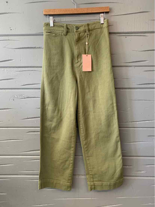 Olive green high-waist wide-leg pants with front pockets and belt loops, size 28.