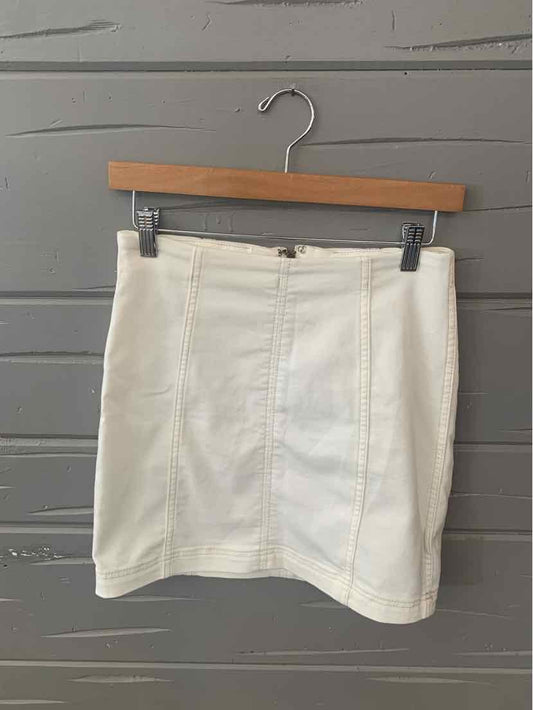 W FREE PEOPLE CR Size 6 SK