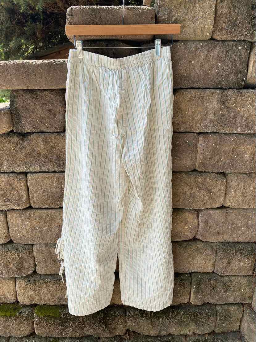 W AERIE YW Size MED P