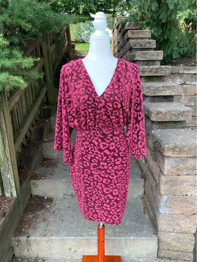 W VENUS PK Size SM DR