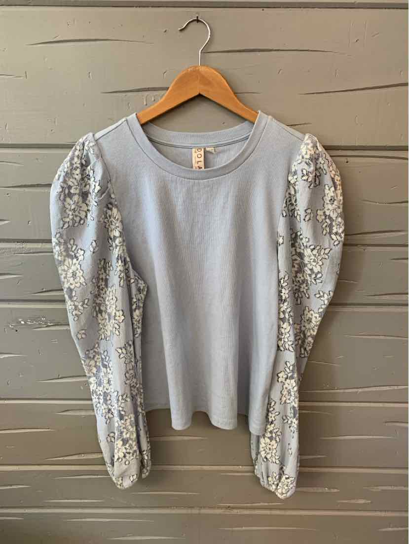 W DOLAN BL Size 1X T