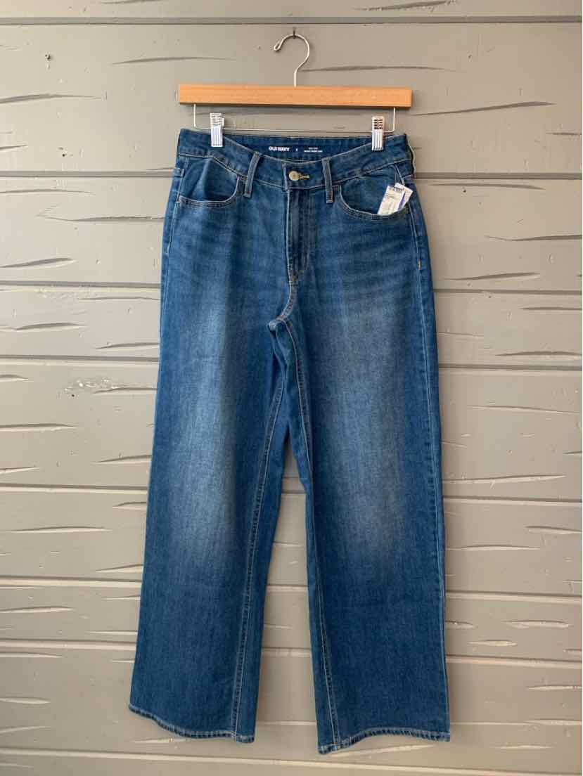 Dark blue Old Navy denim jeans with a straight-leg cut, front pockets, and a white size tag at the waistband.