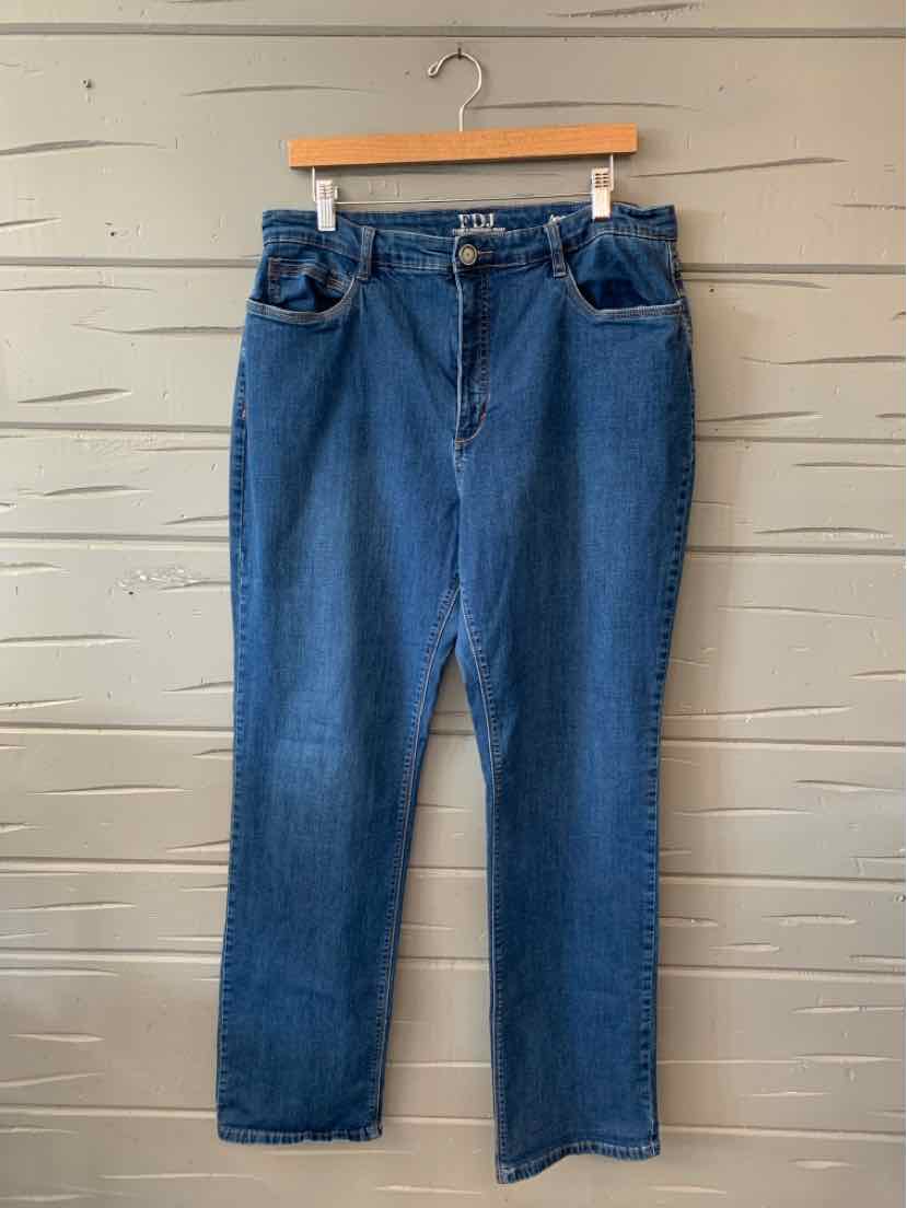 Blue denim jeans with front pockets and a straight-leg cut, size 18.