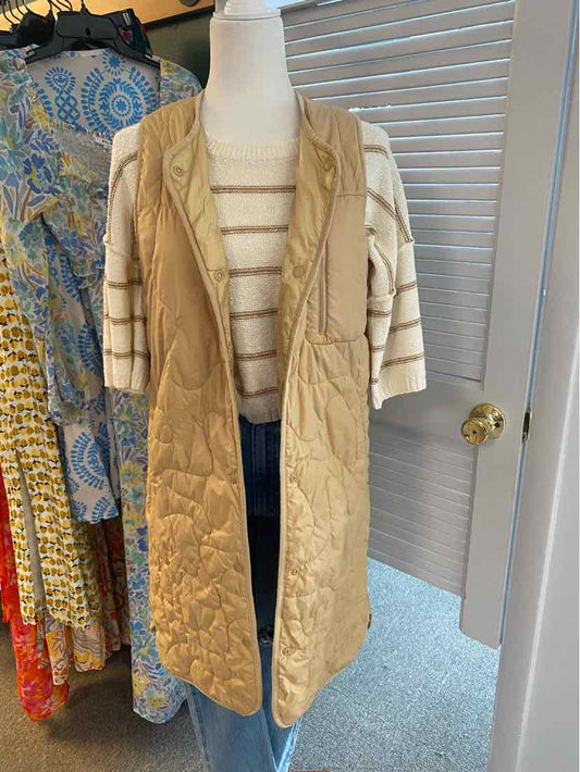 W LULULEMON TAN Size 4 V
