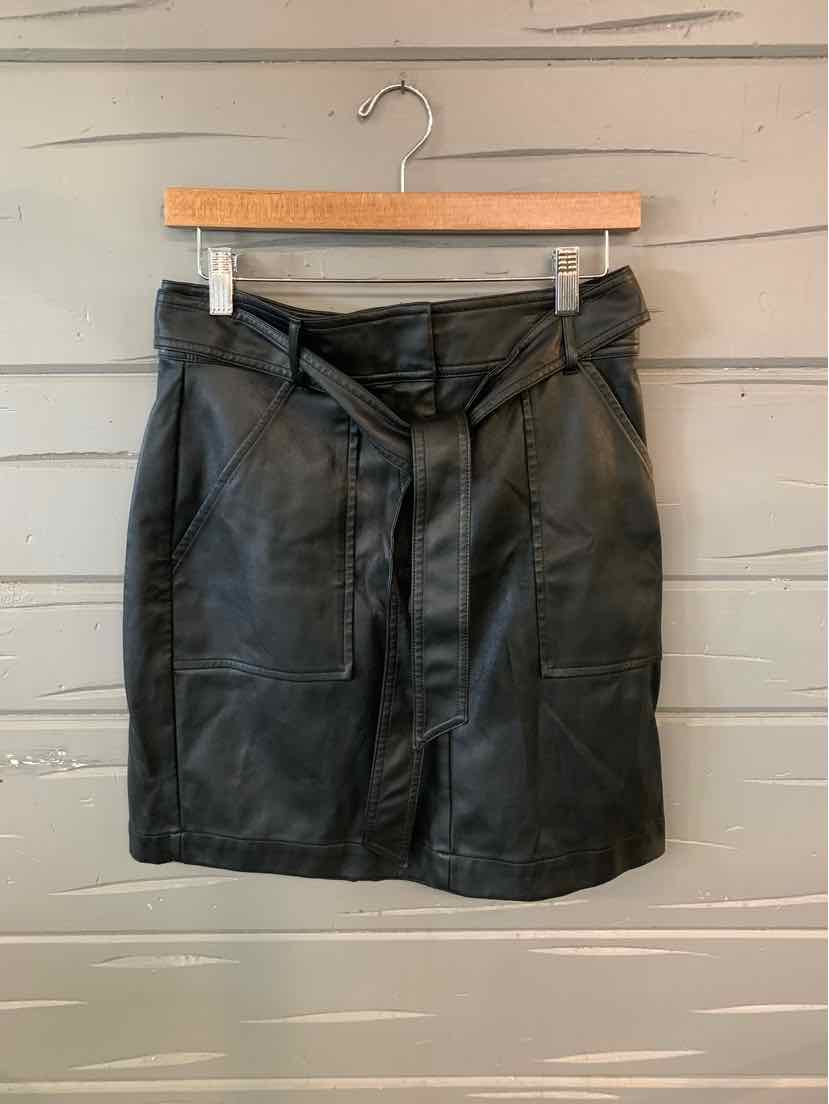 W ANN TAYLOR BK Size 4 SK