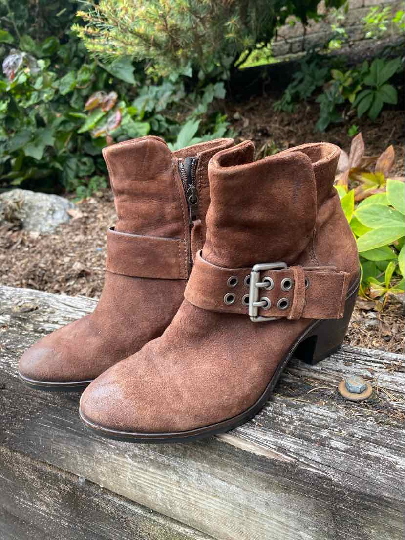W MIZ MOOZ BR Size 39 BOOT