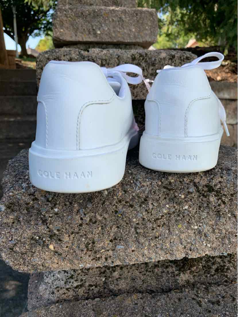 W COLE HAAN WH Size 9.5 SNEAKER