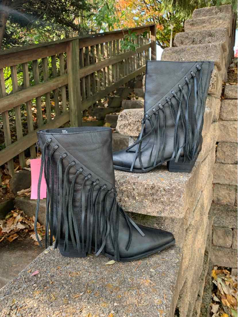 W MATISSE BK Size 8 BOOT