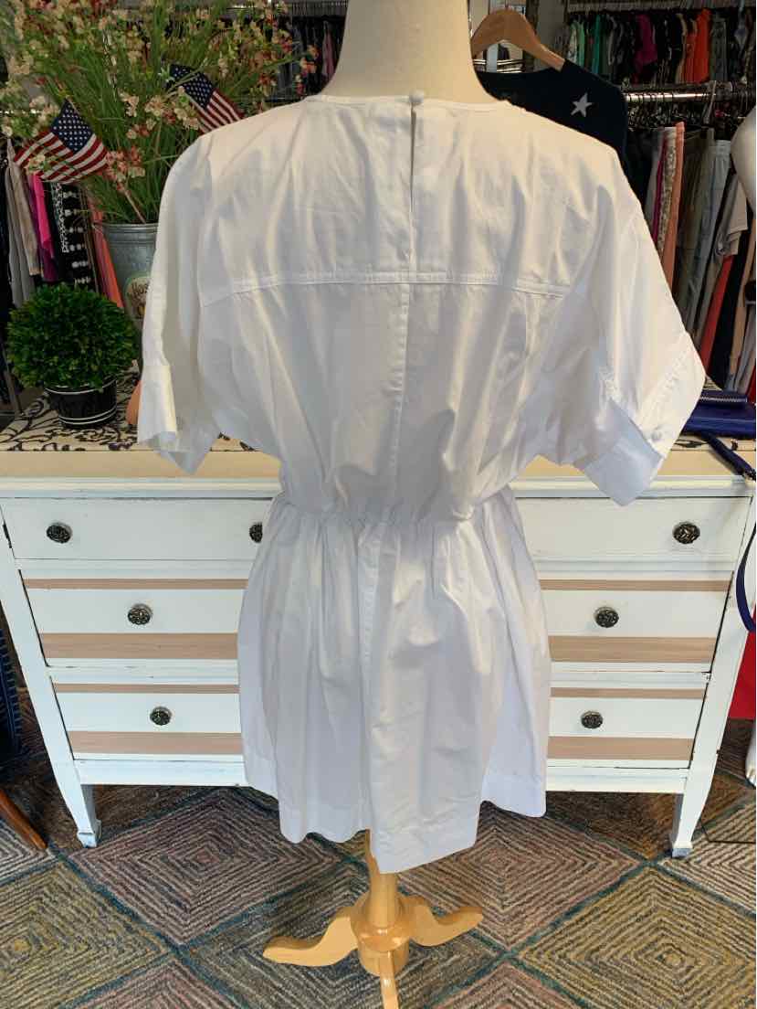 White short-sleeve dress with cinched waist and a back yoke seam, medium size.