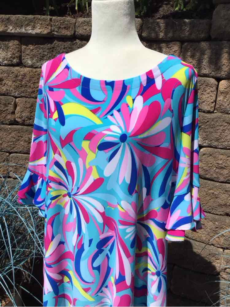 Flowy dress with vibrant multicolor floral pattern, boat neckline, and elbow-length sleeves in 2XL size.