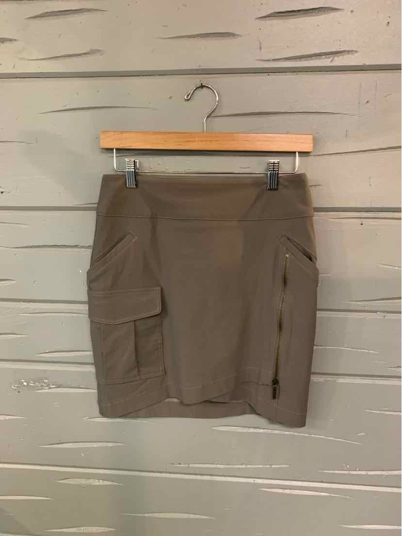 W NICOLE MILLER BEIGE Size 4 SK