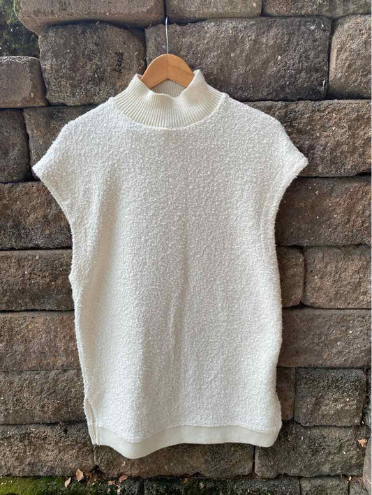 W ZARA CR Size MED SW