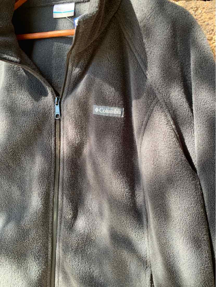 Dark gray fleece jacket with full front zipper and Columbia logo on left chest, size 2X.