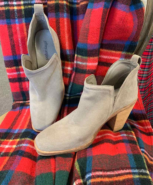 W JEFFREY CAMPBELL BEIGE Size 8 BOOT