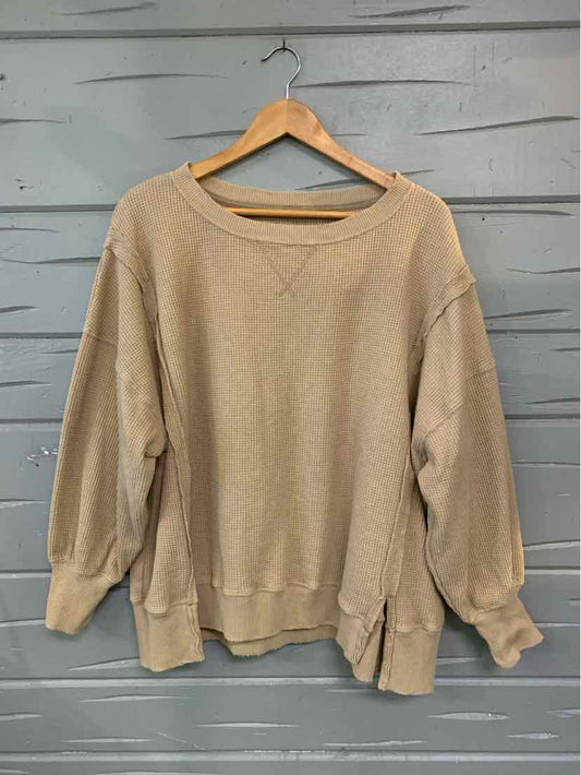W AERIE TAN Size SM T