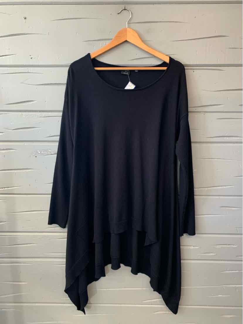 Black long-sleeve tunic with a wide neckline and an asymmetrical pointed hem, hanging on a wooden hanger.