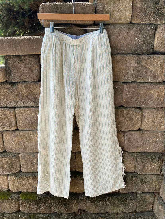 W AERIE YW Size MED P
