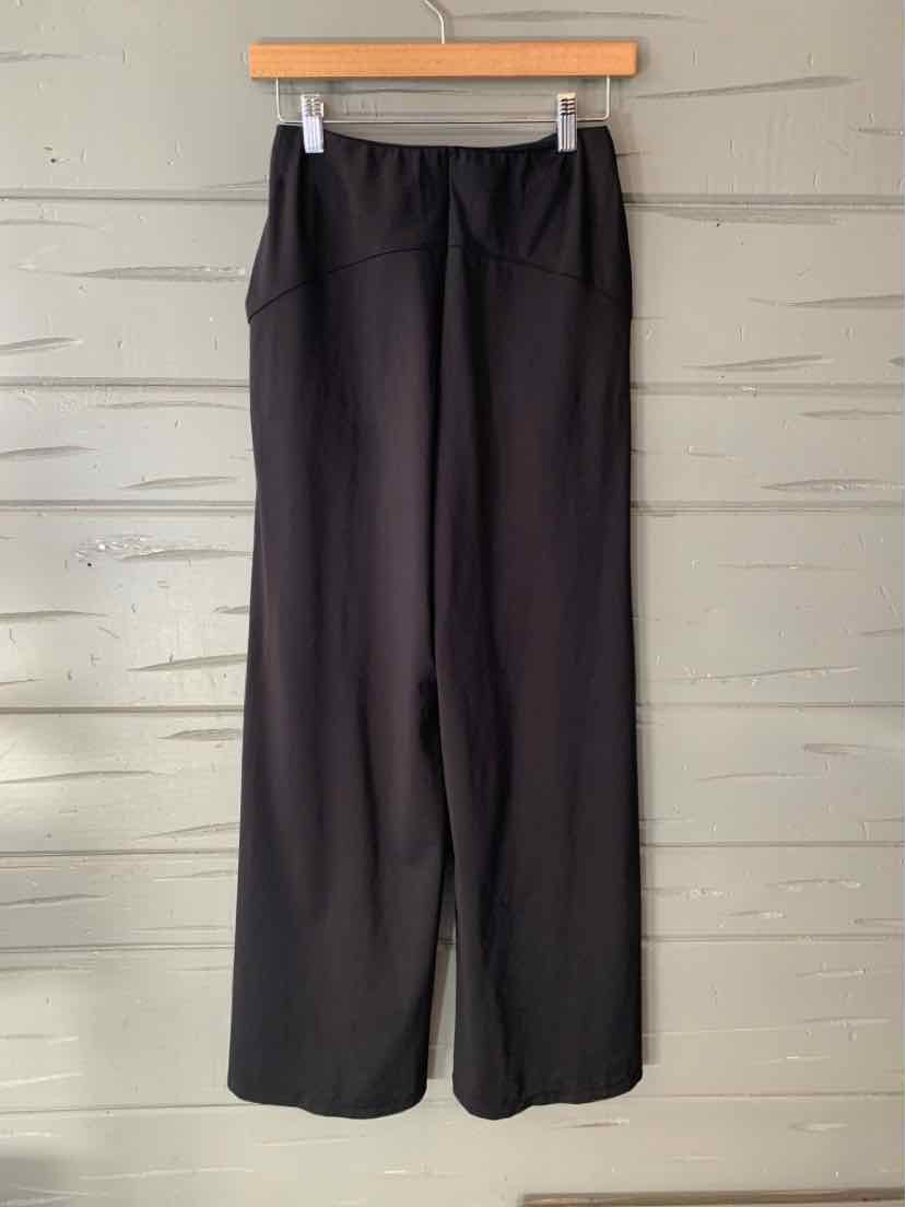 Black solid-color women's trousers with a straight, wide-leg cut, front pleats, and a waistband.