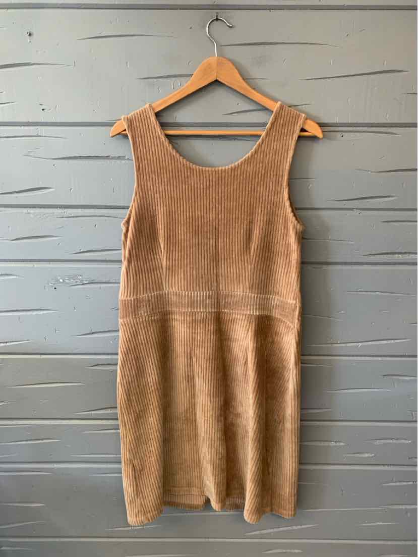 W BPC TAN Size MED DR