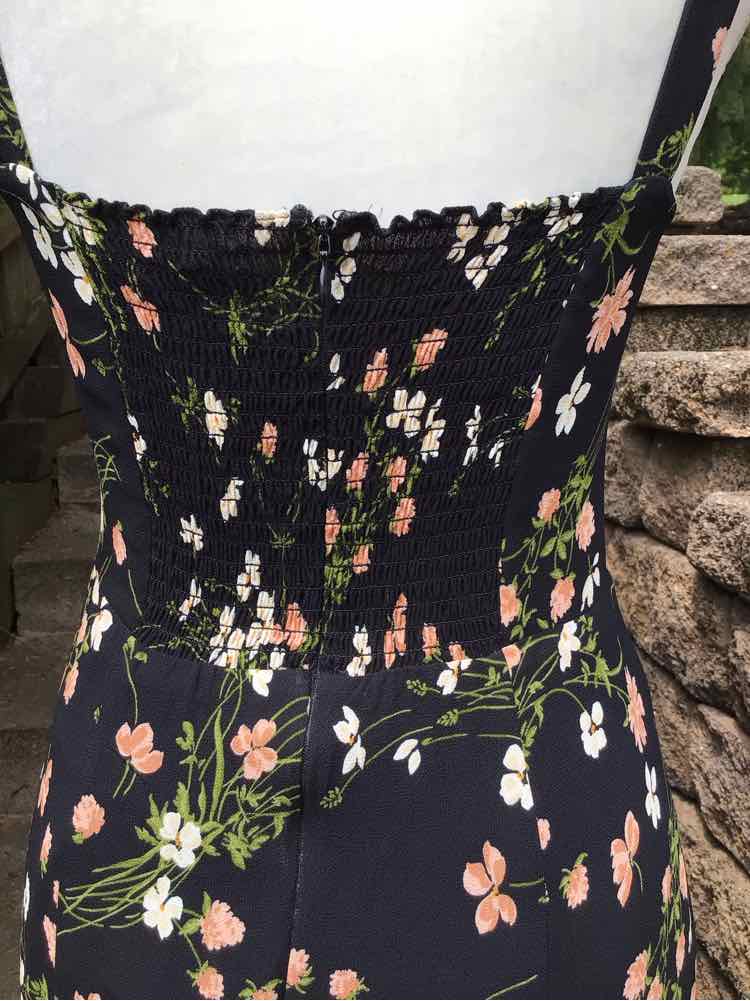 W REFORMATION BK Size 8 DR